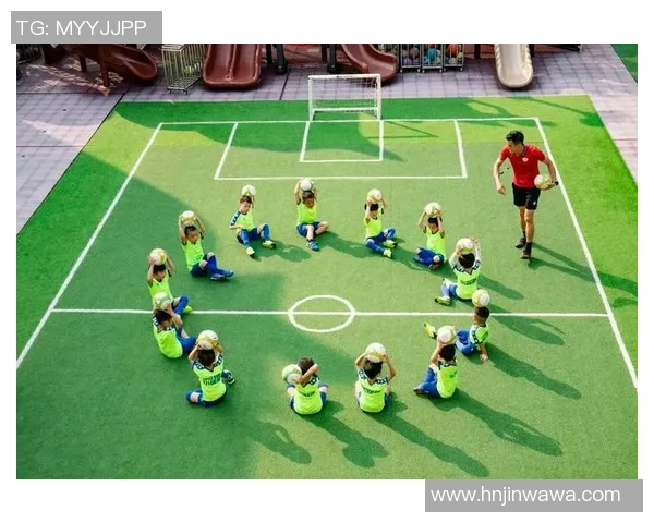 足球运动对小孩身心发展的积极影响与培养团队精神的重要性